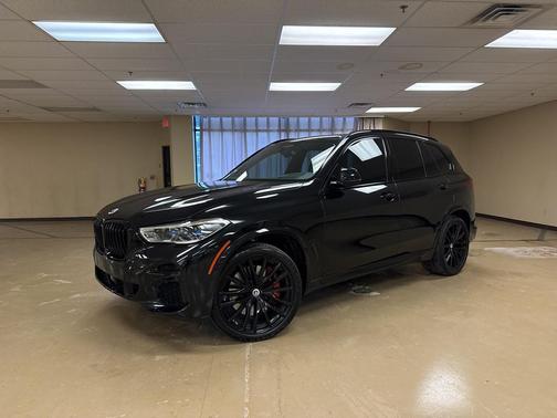 2023 BMW X5 M50i