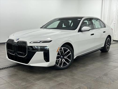 2025 BMW 760 i xDrive