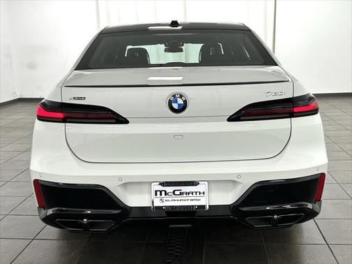 2025 BMW 760 i xDrive