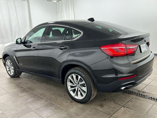 Black Sapphire Metallic 2018 BMW X6 xDrive35i