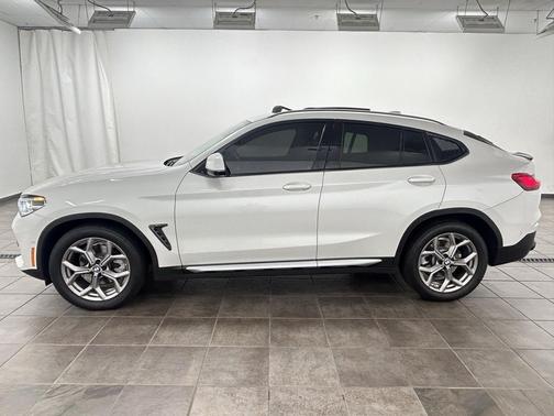 2021 BMW X4 xDrive30i