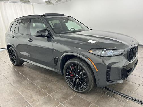 2026 BMW X5 M60i