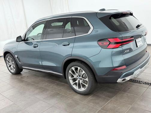Blue Ridge Mountain Metallic 2026 BMW X5 PHEV xDrive50e