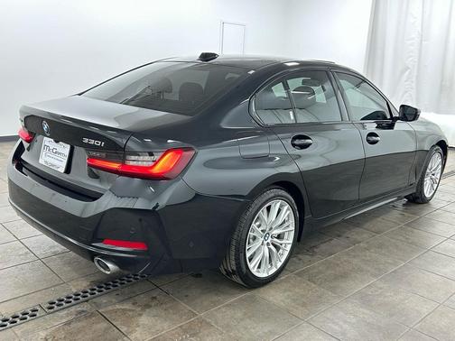 2023 BMW 330 xDrive