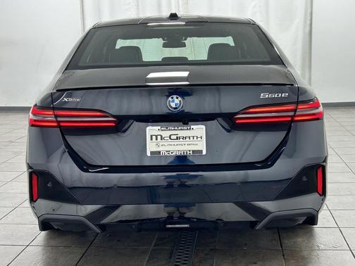 2026 BMW 550e xDrive