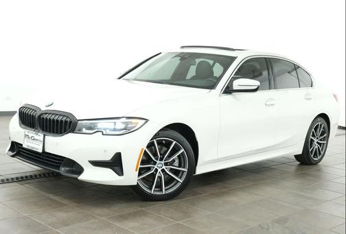 Alpine White 2020 BMW 330 xDrive