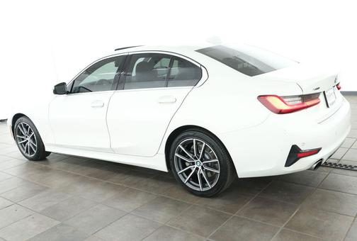 Alpine White 2020 BMW 330 xDrive