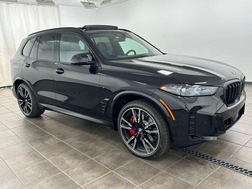 Black Sapphire Metallic 2026 BMW X5 M60i