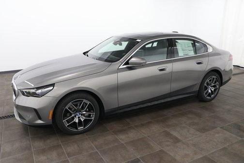 2024 BMW i5 eDrive40