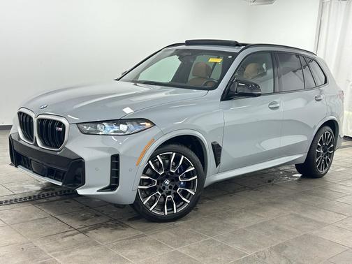 2025 BMW X5 M60i