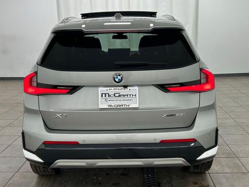 Space Silver Metallic 2025 BMW X1 xDrive28i