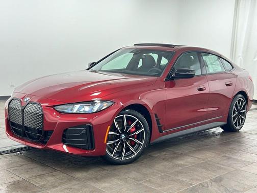 Vegas Red Metallic 2026 BMW i4 Gran Coupe xDrive40