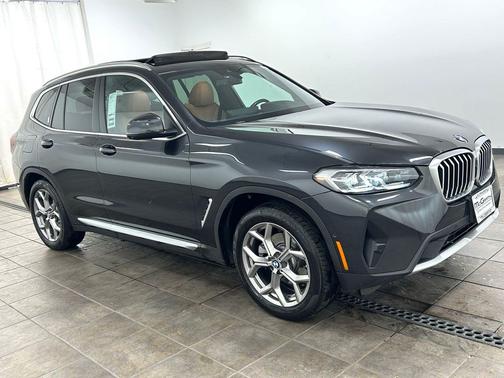 Dark Graphite Metallic 2023 BMW X3 xDrive30i
