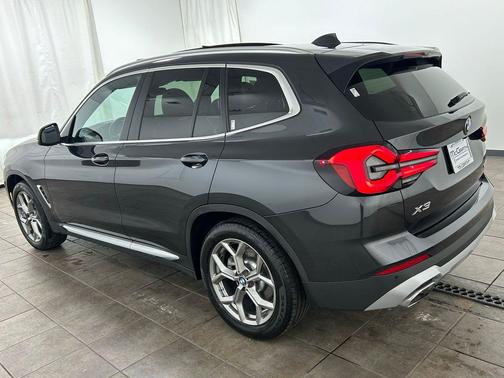 Dark Graphite Metallic 2023 BMW X3 xDrive30i