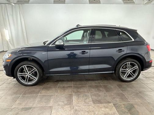 Moonlight Blue 2018 Audi SQ5 3.0T Prestige