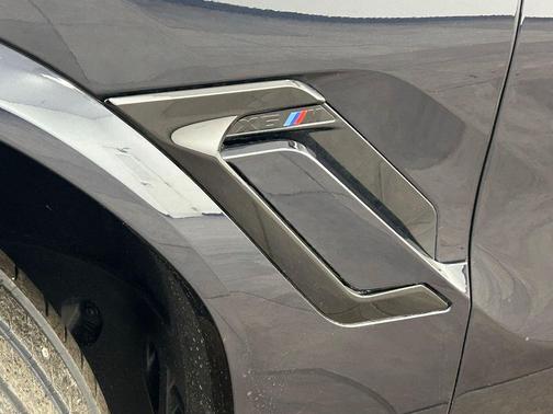 Carbon Black Metallic 2026 BMW X6 M Competition