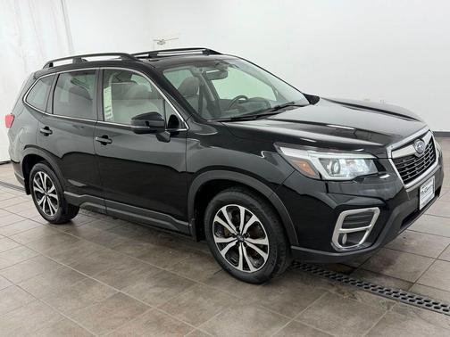 Crystal Black Silica 2020 Subaru Forester Limited