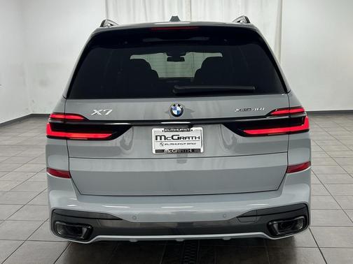 2026 BMW X7 xDrive40i