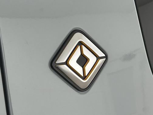 2023 Rivian R1S Adventure