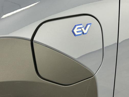 2023 Subaru Solterra Limited