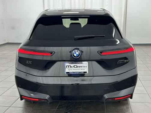 2023 BMW iX M60