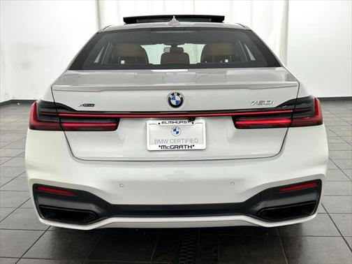 2022 BMW 750 i xDrive