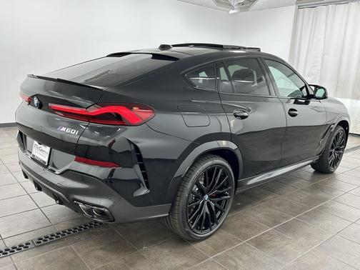 2026 BMW X6 M60i