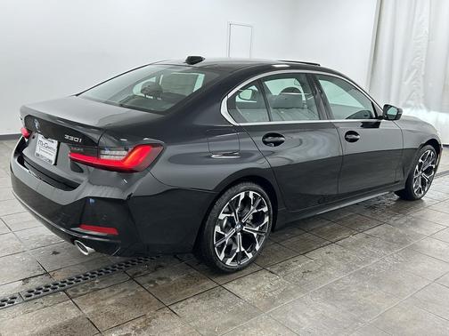 2026 BMW 330 xDrive NA
