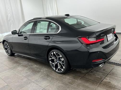 2026 BMW 330 xDrive NA