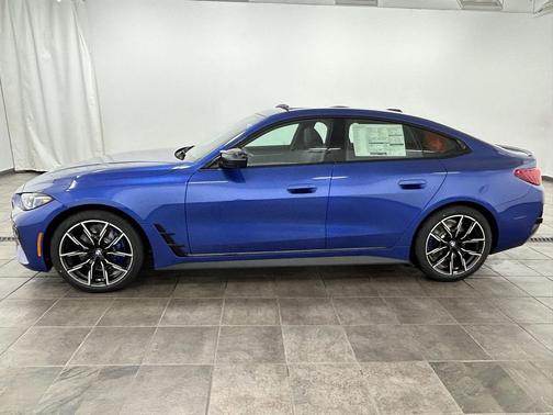 2026 BMW M440 i xDrive
