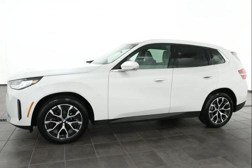 Mineral White Metallic 2026 BMW X3 30 xDrive