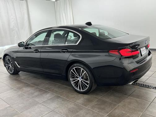 2023 BMW 530e Base