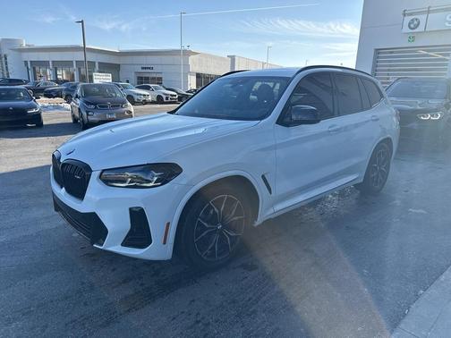 2023 BMW X3 M40i