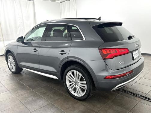 2018 Audi Q5 2.0T Tech Premium