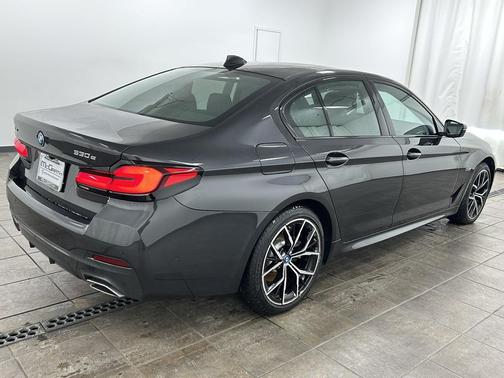 2023 BMW 530e Base