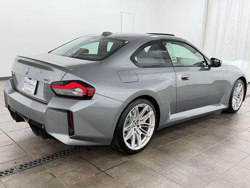 Skyscraper Grey Metallic 2025 BMW M2 Base