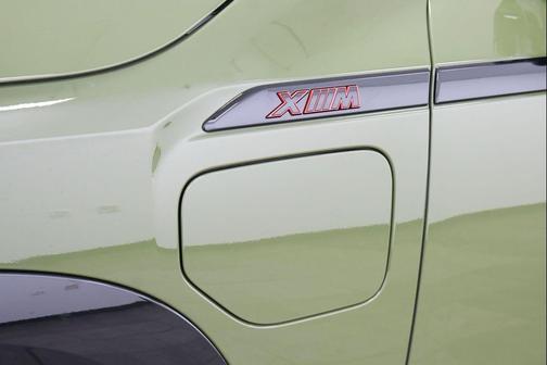 0490 2026 BMW XM Label