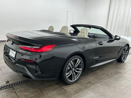 Black Sapphire Metallic 2026 BMW 840 840i
