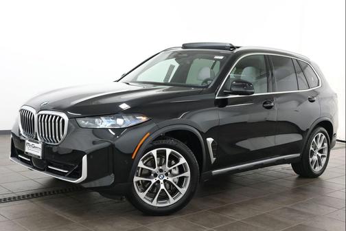 Black Sapphire Metallic 2024 BMW X5 xDrive40i