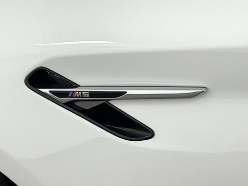 2023 BMW M5 Base