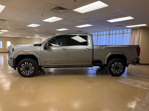 2024 GMC Sierra 2500 Denali Ultimate
