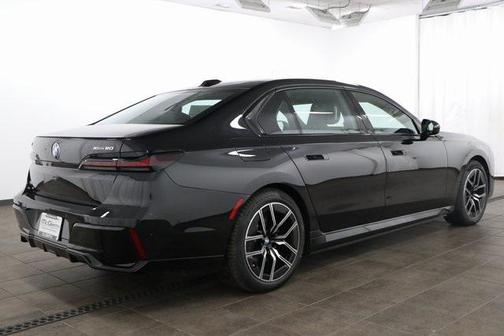 2025 BMW i7 xDrive60