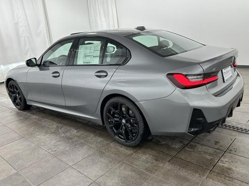 2026 BMW 330 xDrive NA