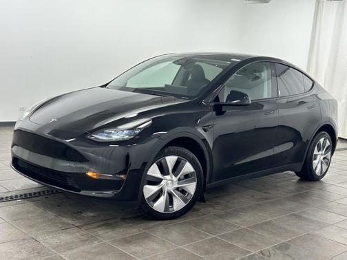 2023 Tesla Model Y Long Range Dual Motor All-Wheel Drive