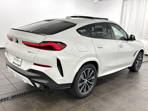 2026 BMW X6 xDrive40i