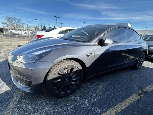 2023 Tesla Model 3 Performance
