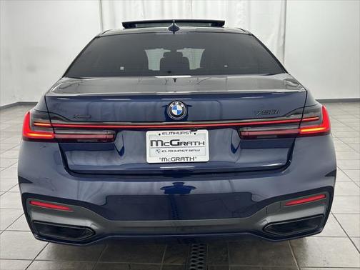 2022 BMW 750 i xDrive