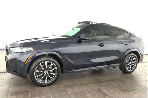 Carbon Black Metallic 2024 BMW X6 xDrive40i