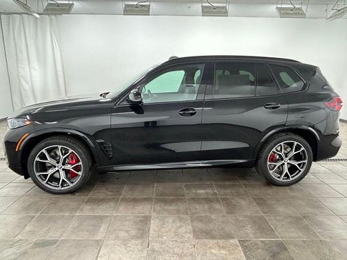 Black Sapphire Metallic 2026 BMW X5 M60i