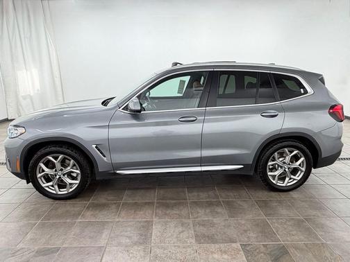 Gray Metallic 2024 BMW X3 xDrive30i